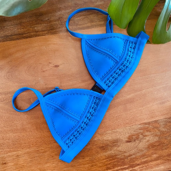 Triangl Swimwear  Farrah Neoprene Embroidered Bikini Top Size Small - Picture 2 of 4